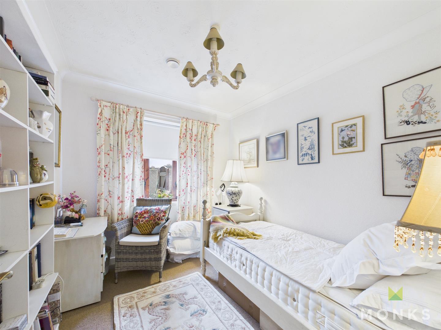 12a Meadowbrook Court Twmpath Lane, Oswestry, SY10 7HD For Sale